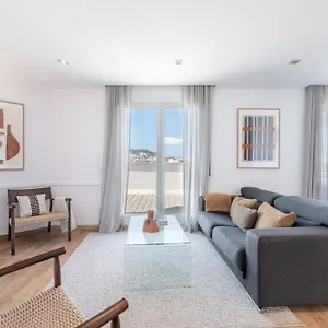 arago-312-apartments.topbarcelonahotels.com/
